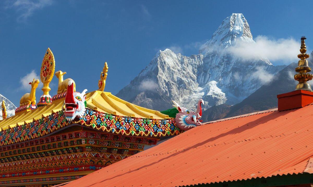 Die beeindruckende Geschichte rund um die Ama Dablam Die beeindruckende Geschichte rund um die Ama Dablam