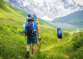 Wandern im Sommer: Darauf solltest du achten Wandern im Sommer: Darauf solltest du achten
