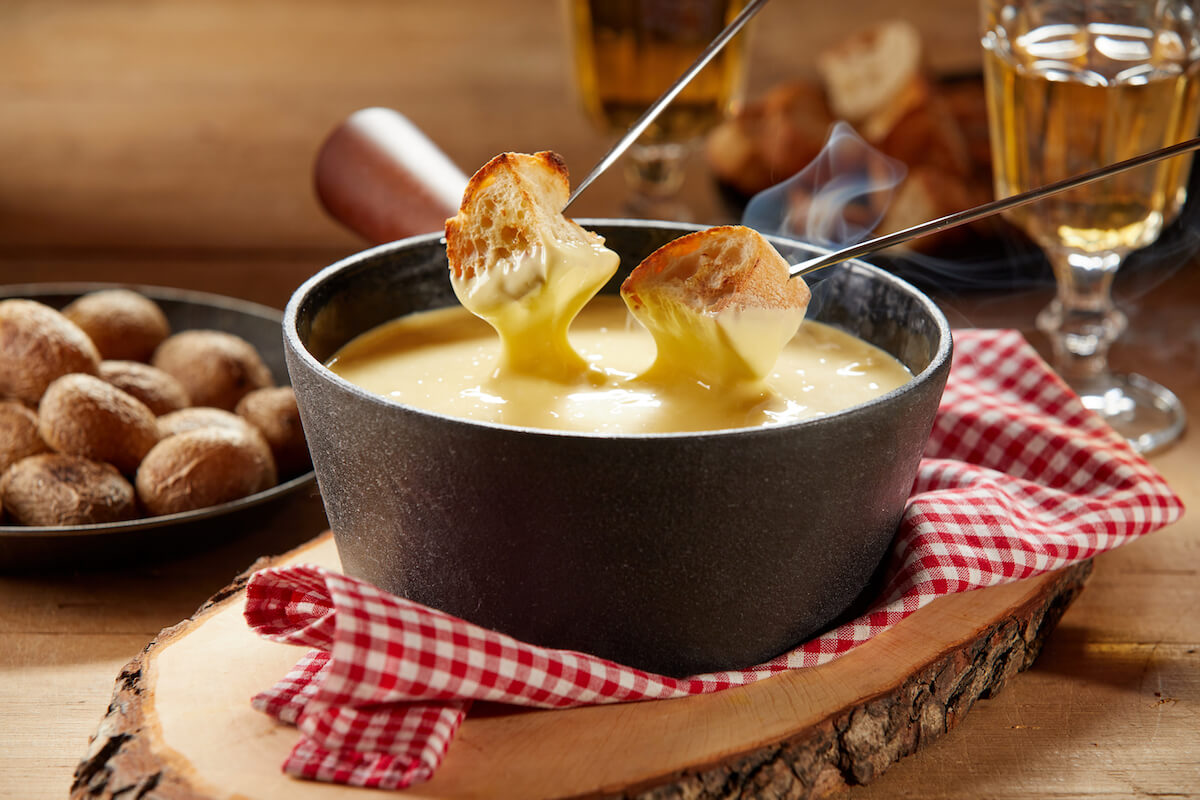 Der Wein - Ein wichtiger Bestandteil des Käsefondue Der Wein - Ein wichtiger Bestandteil des Käsefondue