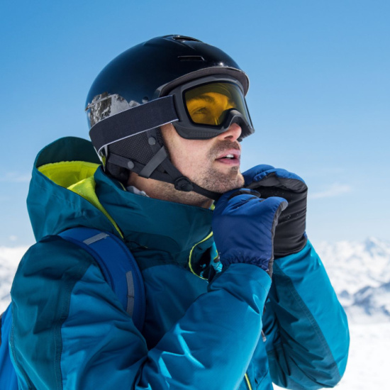 Helmpflicht beim Skifahren Helmpflicht beim Skifahren