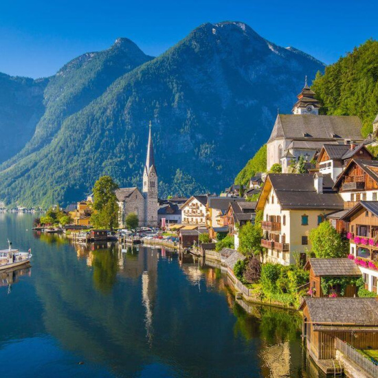 Idyllische Bergdörfer in Österreich
