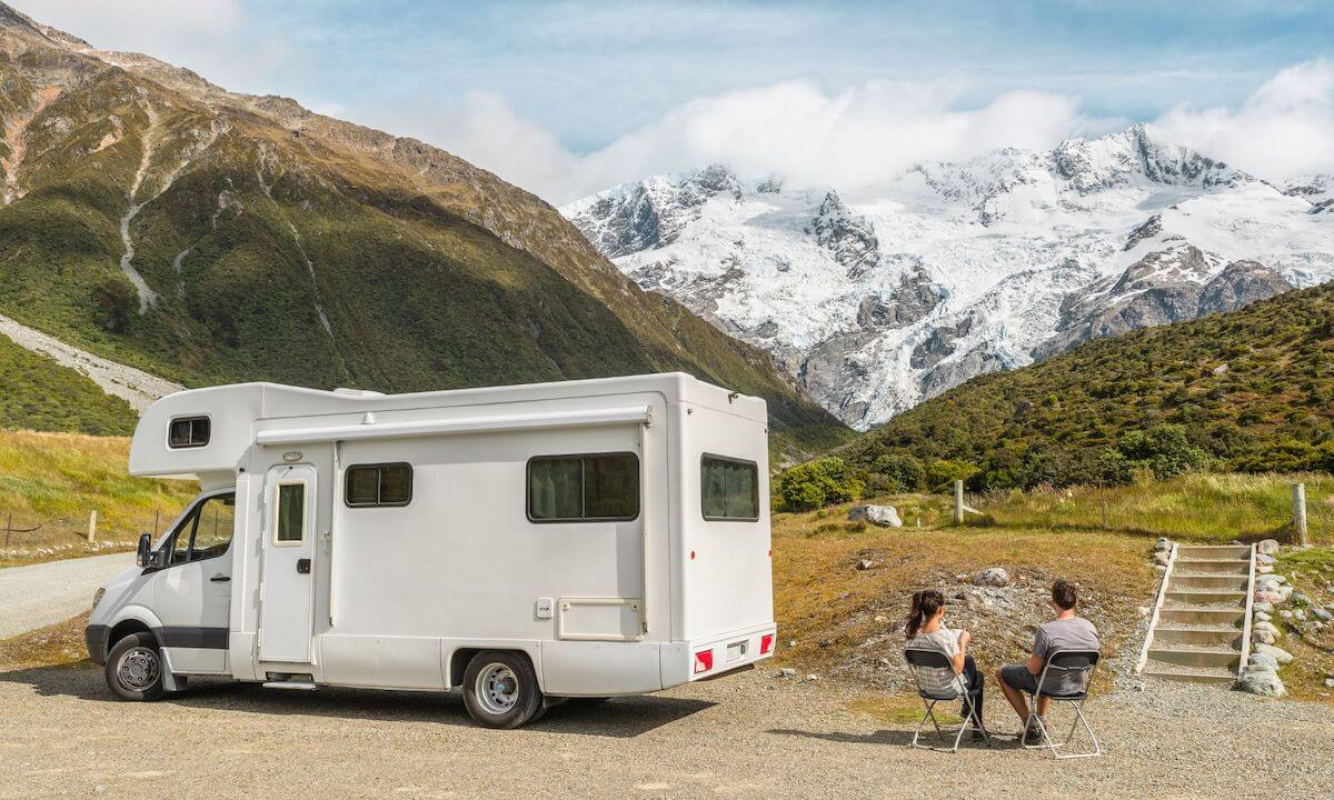 Ausrüstung für den Bergurlaub im Campervan Ausrüstung für den Bergurlaub im Campervan