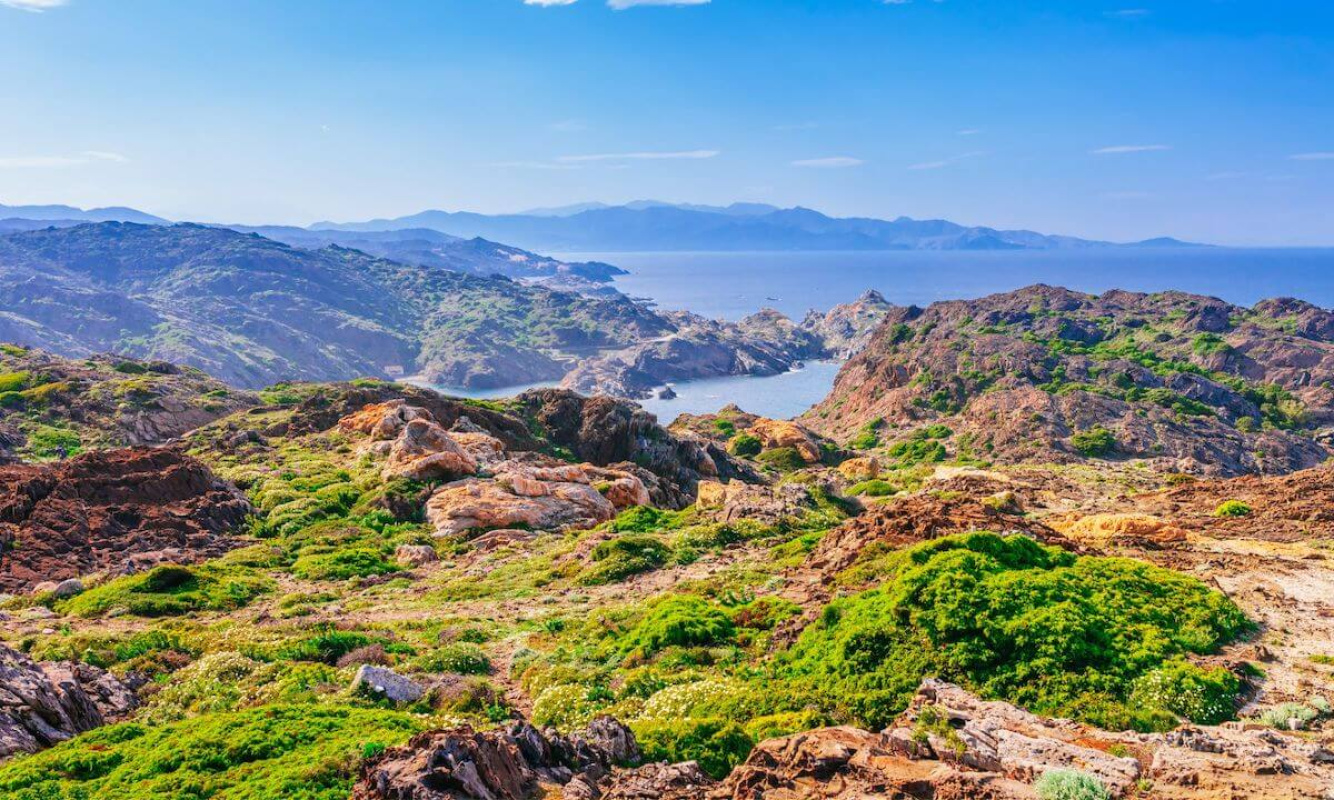 Berge und Meer am Cap de Creus Berge und Meer am Cap de Creus