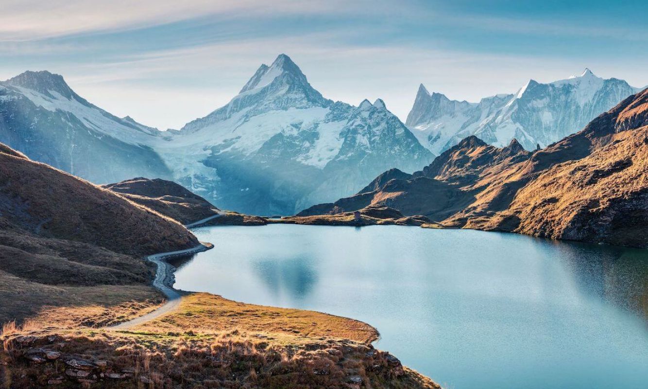 Der Blick vom Bachalpsee aufs Schreckhorn Der Blick vom Bachalpsee aufs Schreckhorn