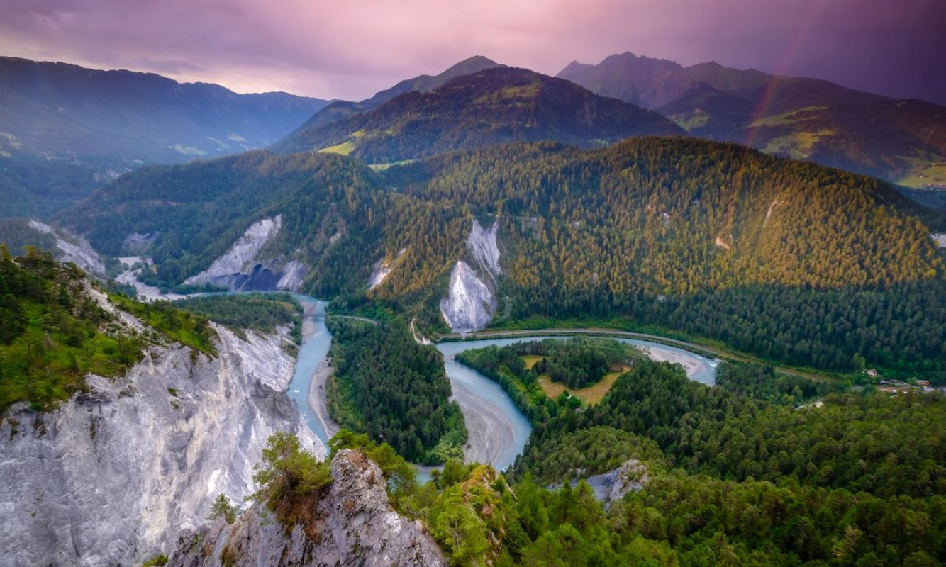 Die Rheinschlucht in der Schweiz Die Rheinschlucht in der Schweiz