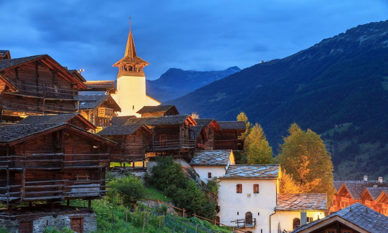 Das Bergdorf Grimentz im Kanton Wallis Das Bergdorf Grimentz im Kanton Wallis