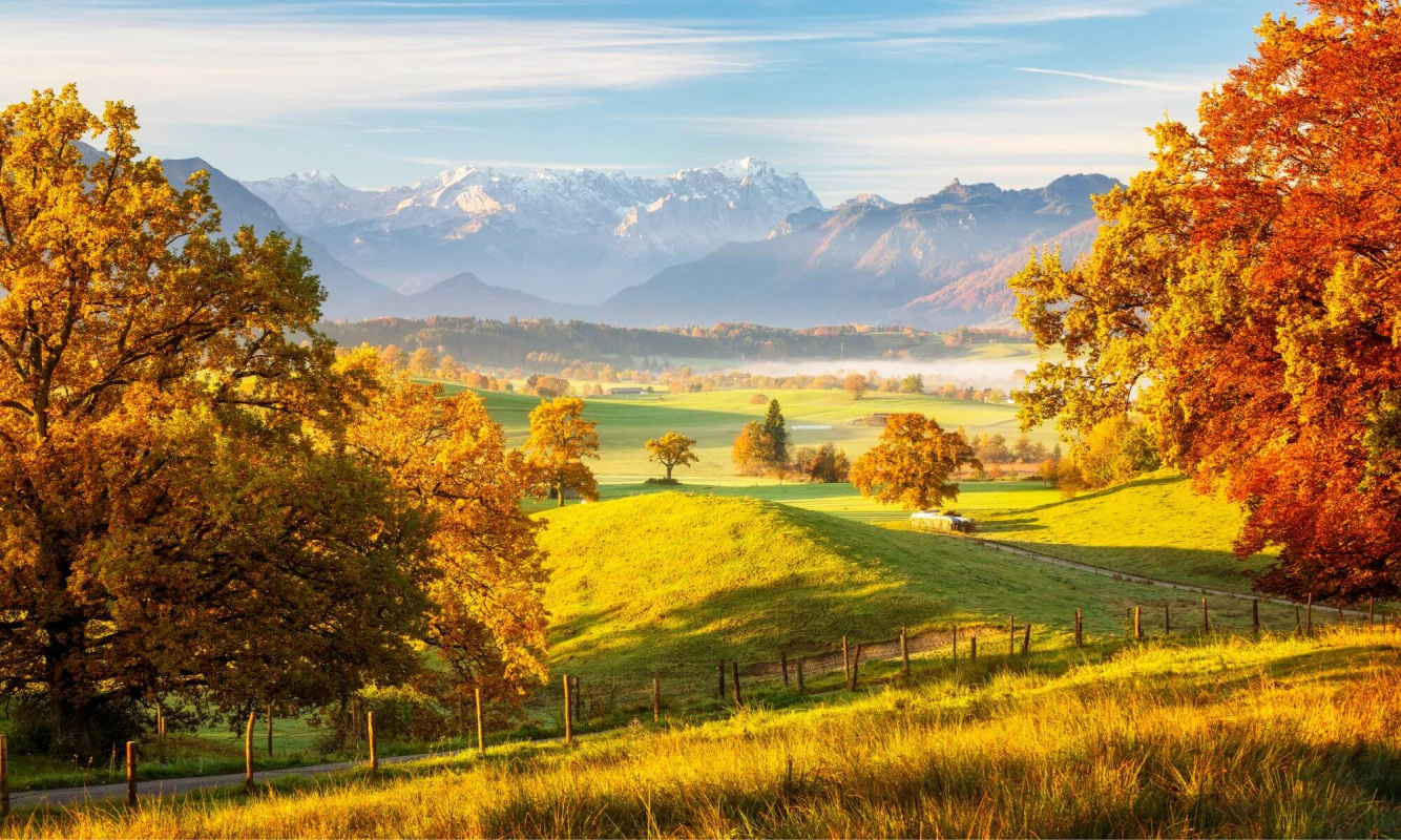 Die bezaubernde Herbstlandschaft an der Zugspitze Die bezaubernde Herbstlandschaft an der Zugspitze