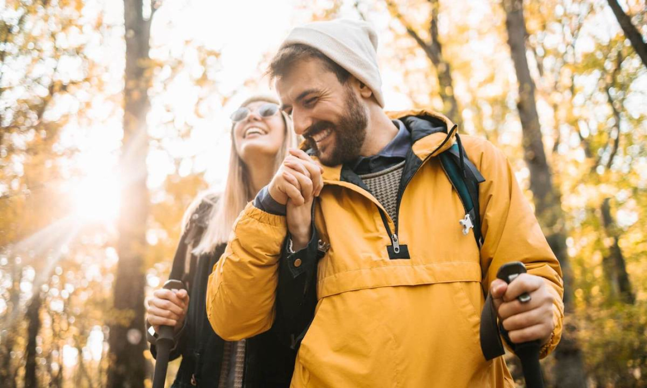 Tipps zur Kleidung beim Wandern im Herbst Tipps zur Kleidung beim Wandern im Herbst