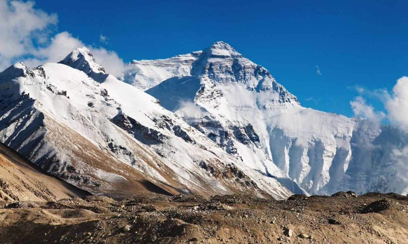 Als erster Mensch ohne zusätzlichen Sauerstoff auf dem Mount Everest Als erster Mensch ohne zusätzlichen Sauerstoff auf dem Mount Everest