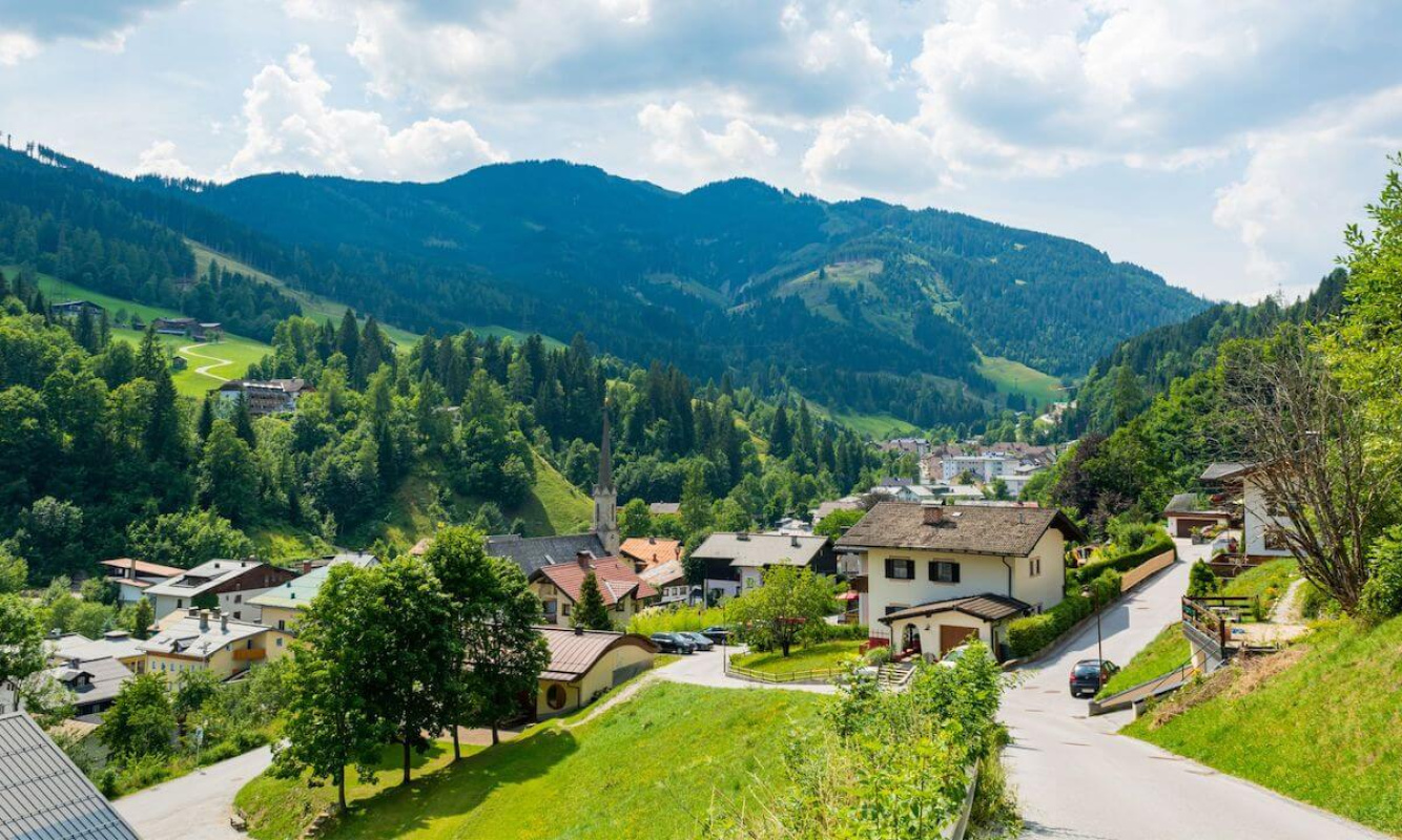 Das kleine aber bezaubernde Bergdorf Mühlbach am Hochkönig im Salzburger Land Das kleine aber bezaubernde Bergdorf Mühlbach am Hochkönig im Salzburger Land