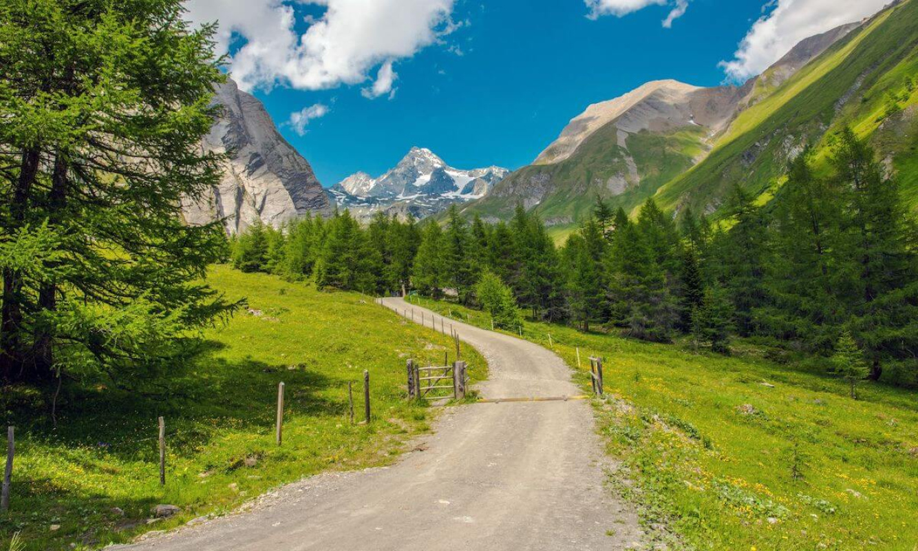 Beliebte Reiseziele für Aktivurlaub Beliebte Reiseziele für Aktivurlaub