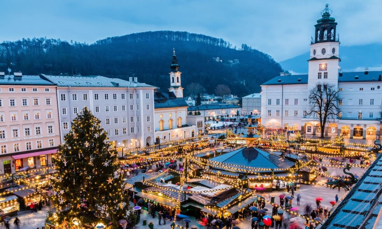 Der Salzburger Christkindlmarkt Der Salzburger Christkindlmarkt