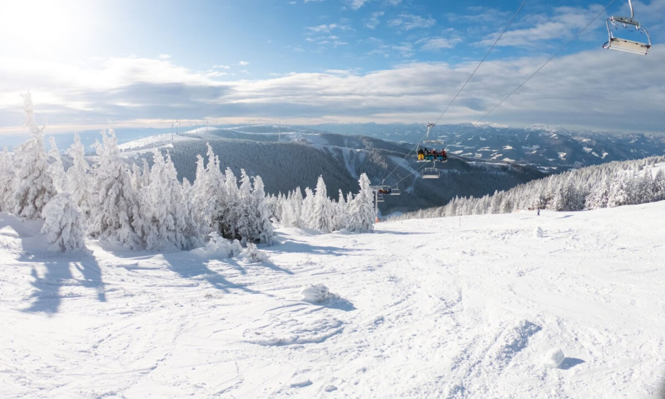 Semmering Skigebiet im Wiener Alpenbogen Semmering Skigebiet im Wiener Alpenbogen