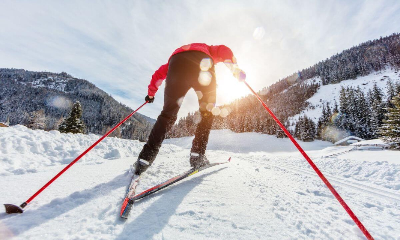 Skating beim Skilanglauf Skating beim Skilanglauf