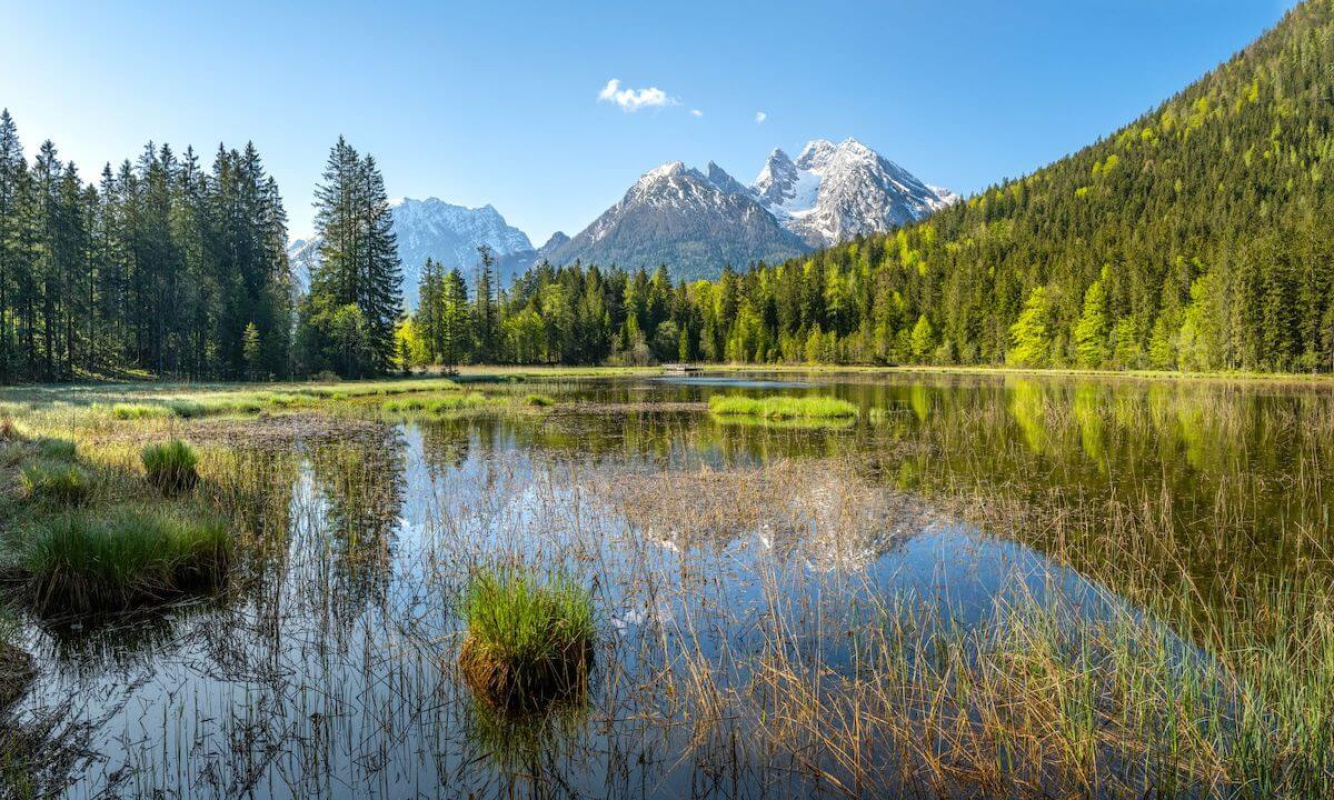 Der idyllische Taubensee im Berchtesgadener Land Der idyllische Taubensee im Berchtesgadener Land