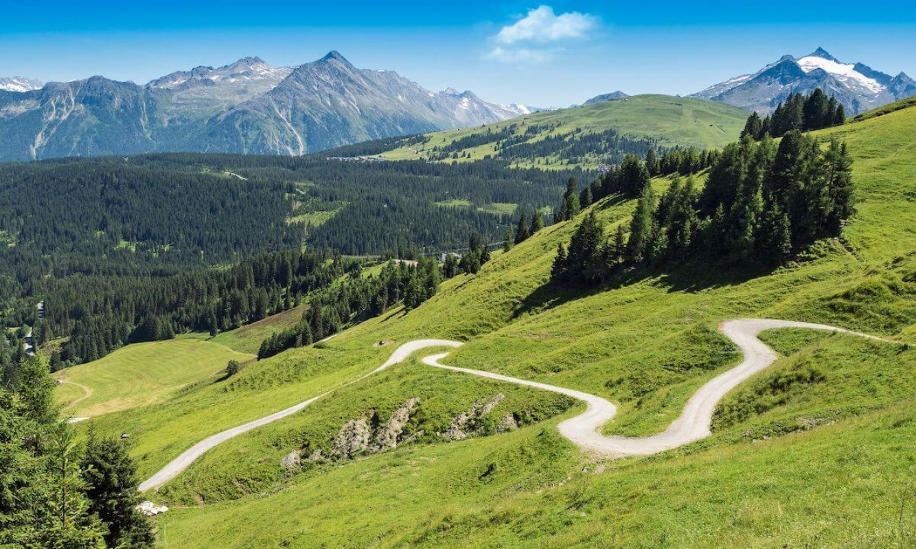 Wanderwege in den Alpen Wanderwege in den Alpen