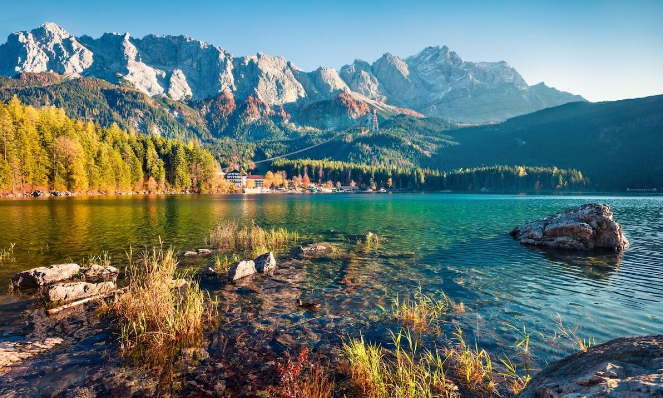 Die Zugspitze im Wettersteingebirge Die Zugspitze im Wettersteingebirge