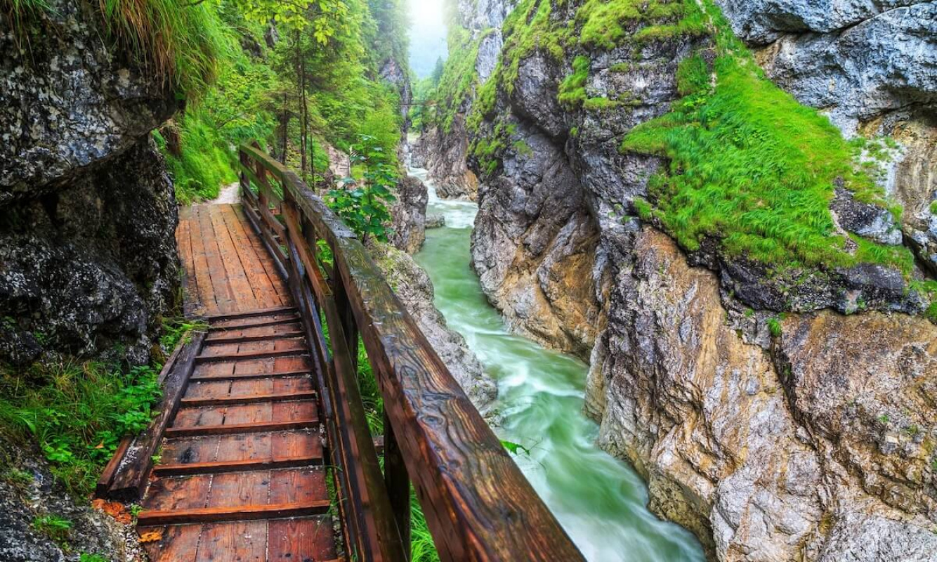 Wanderung durch die Lammerklamm Wanderung durch die Lammerklamm