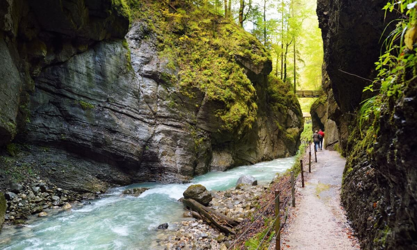 Wanderung durch die Partnachklamm Wanderung durch die Partnachklamm