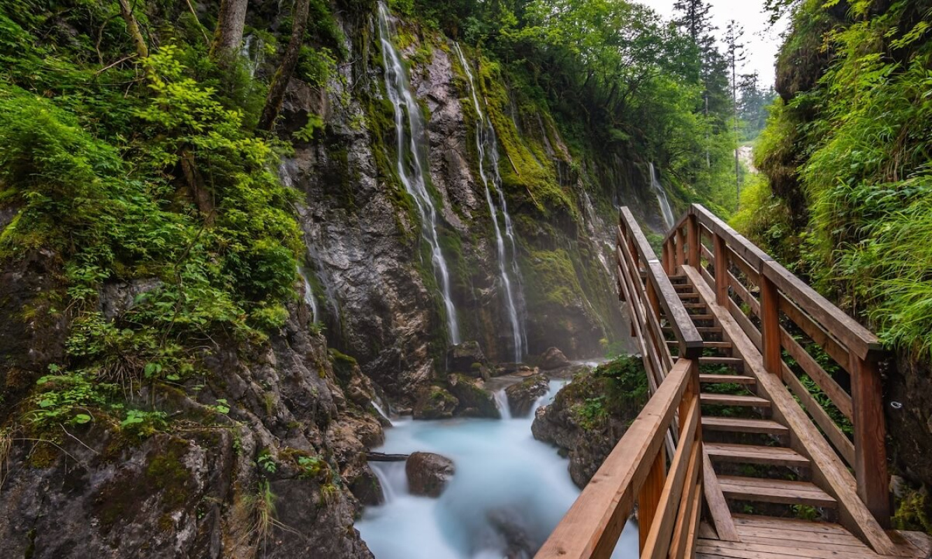 Wanderung durch die Wimbachklamm Wanderung durch die Wimbachklamm