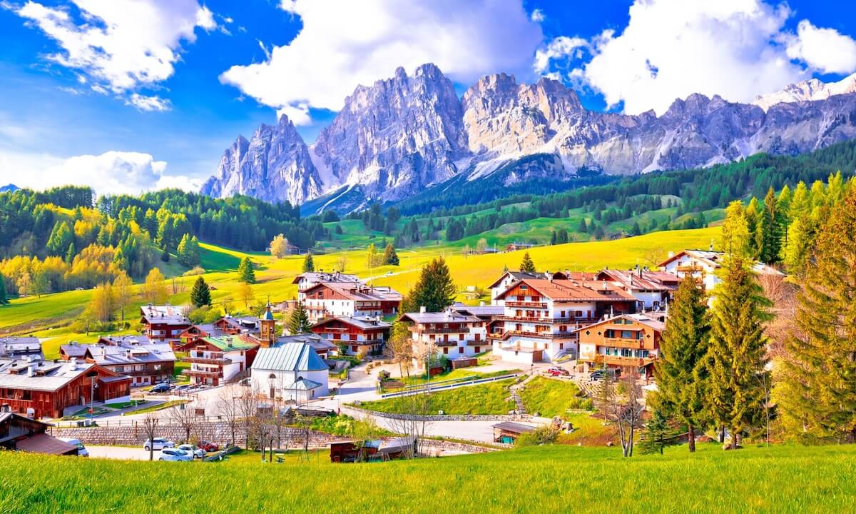 Urlaub bei den Drei Zinnen Urlaub bei den Drei Zinnen