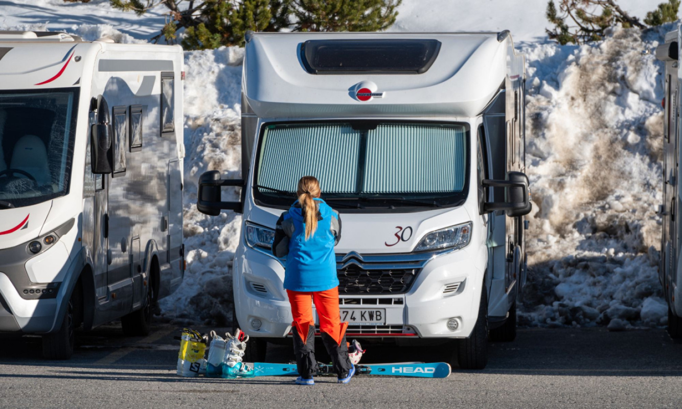 Wintercamping im Skigebiet