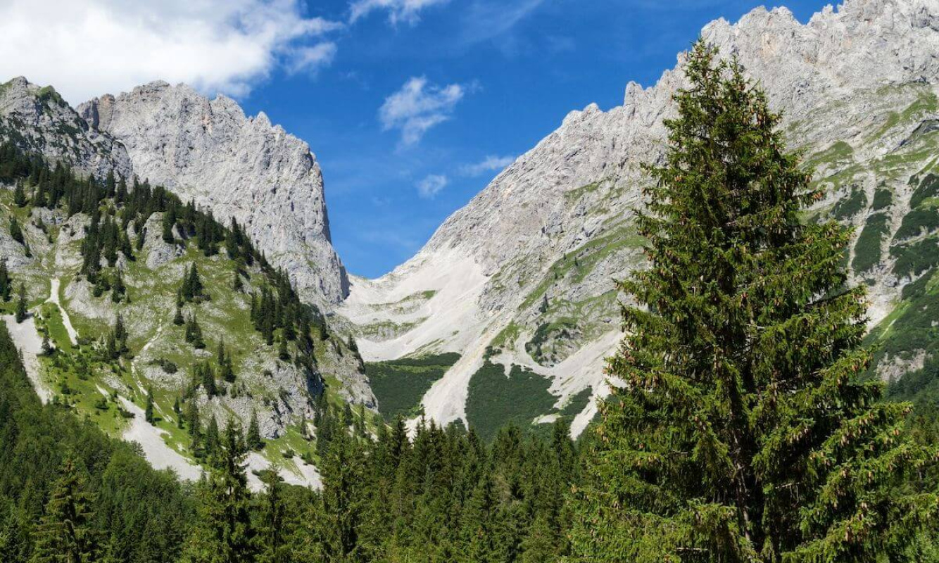Wanderungen vom Stripsenjochhaus Wanderungen vom Stripsenjochhaus